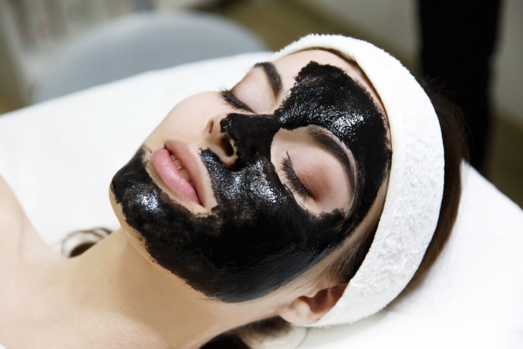 carbon facial cost Pune